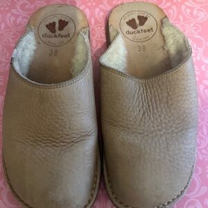 Duckfeet Klitmoller Clogs with Shearling inside, size 38. Preowned